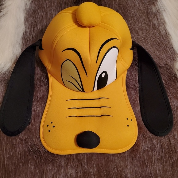pluto hat disney world